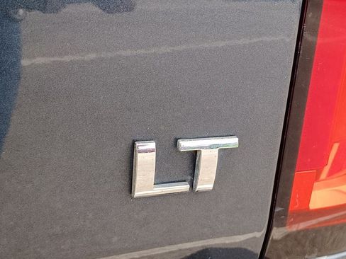 Used 2019 Chevrolet Colorado LT AWD/4WD image 7