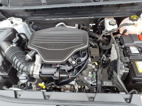 Used 2023 GMC Acadia AT4 w/ Preferred Package image 29