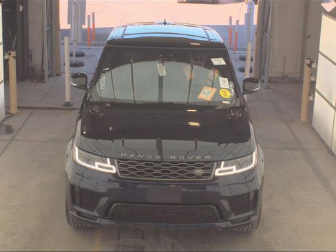 Used 2020 Land Rover Range Rover Sport HSE Dynamic image 8