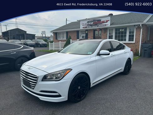 Used 2015 Hyundai Genesis 3.8 w/ Option Group 02 RWD image 10