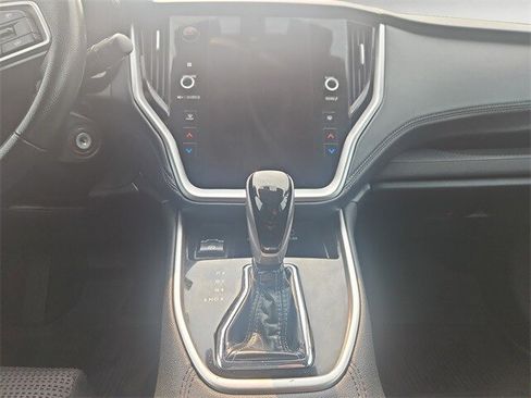 Used 2023 Subaru Outback Premium image 11