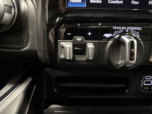 Used 2023 RAM 1500 Limited image 26