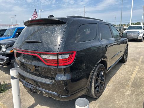 Used 2023 Dodge Durango GT RWD image 4