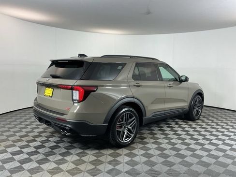 Used 2026 Ford Explorer ST w/ Sun And Sound Package AWD/4WD image 5