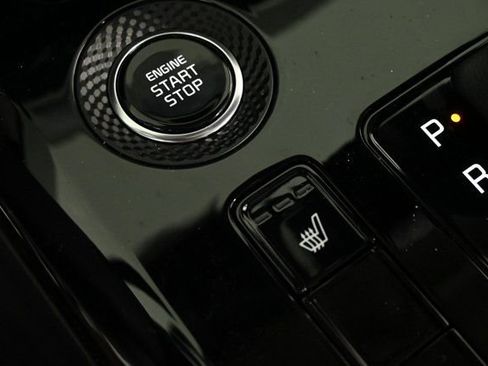 New 2025 Kia Niro EX Touring image 22