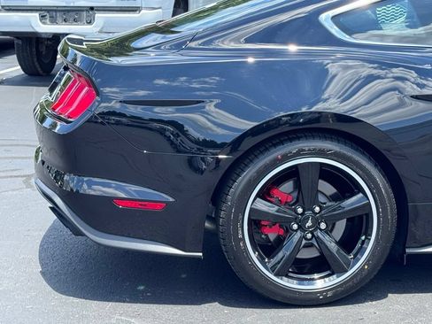 Used 2019 Ford Mustang Bullitt RWD image 37