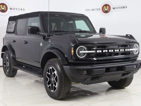 Used 2023 Ford Bronco Outer Banks image 20