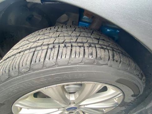 Used 2017 Ford Escape Titanium FWD image 34