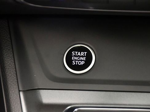 New 2025 Audi Q3 2.0T Premium Plus image 30