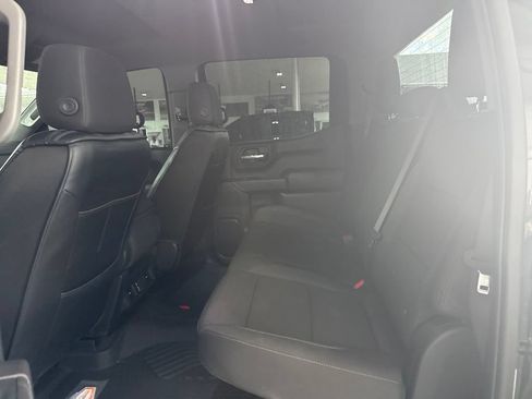 Used 2025 Chevrolet Silverado 1500 Custom Trail Boss AWD/4WD image 10