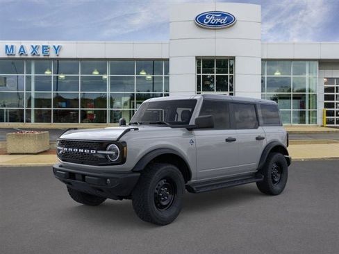 New 2026 Ford Bronco Outer Banks w/ Black Appearance Package image 26