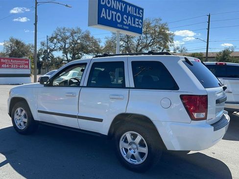 Used 2008 Jeep Grand Cherokee Laredo w/ Driver Convenience Group image 11