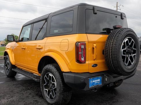 Used 2022 Ford Bronco Outer Banks AWD/4WD image 8