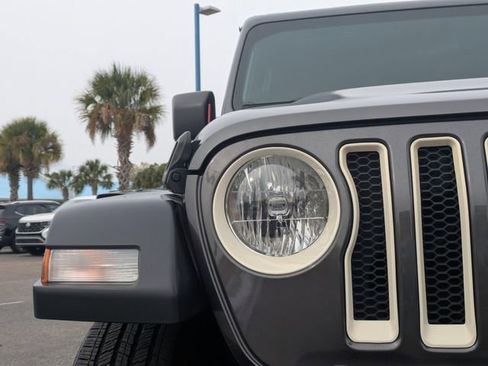Used 2019 Jeep Wrangler Unlimited Sport S image 10