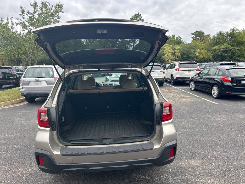 Used 2019 Subaru Outback 3.6R Limited AWD/4WD image 15