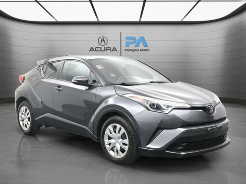 Used 2019 Toyota C-HR LE image 25