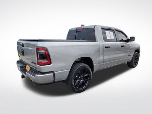 Used 2024 RAM 1500 Laramie AWD/4WD image 3