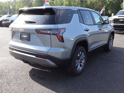 New 2027 Chevrolet Equinox LT AWD/4WD image 26