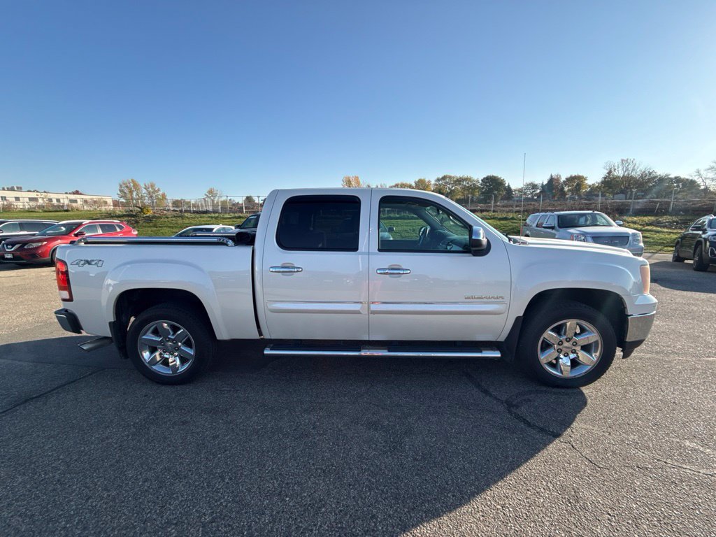 Used 2013 GMC Sierra 1500 SLT w/ SLT White Diamond Edition AWD/4WD image 8