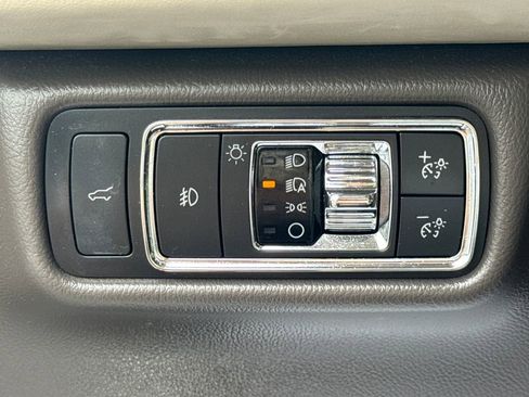 Used 2020 Lincoln Aviator Reserve w/ Equipment Group 201A AWD/4WD image 36
