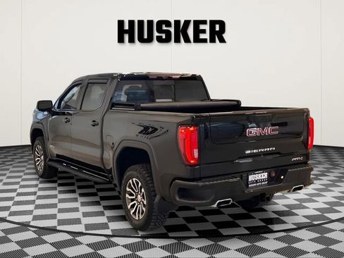 Used 2023 GMC Sierra 1500 AT4 w/ Technology Package AWD/4WD image 5