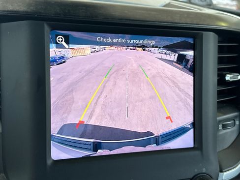 Used 2021 RAM 1500 Big Horn AWD/4WD image 18