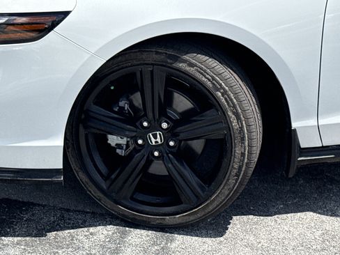 Certified 2023 Honda Accord Sport image 37