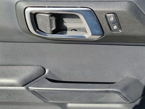 Used 2025 Ford Bronco Big Bend image 19