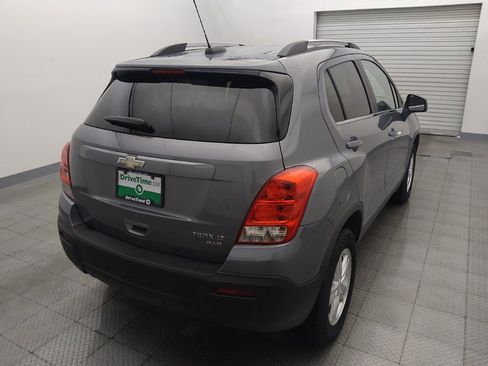 Used 2015 Chevrolet Trax LT w/ LT Sun and Sound Package AWD/4WD image 7