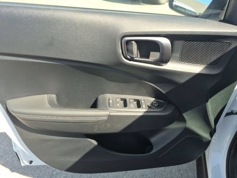 New 2026 Hyundai Venue SEL FWD image 10