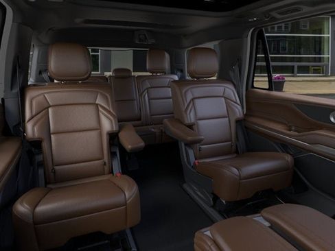 New 2026 Lincoln Navigator Reserve AWD/4WD image 57