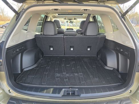 Used 2023 Subaru Forester Limited image 29
