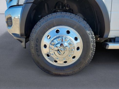 Used 2020 RAM 5500 Tradesman w/ Chrome Appearance Group image 14