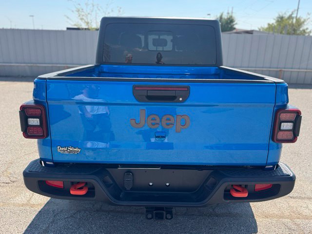 Used 2023 Jeep Gladiator Mojave w/ LED Lighting Group AWD/4WD image 5