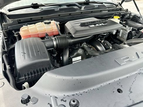 Used 2022 RAM 1500 Laramie AWD/4WD image 25
