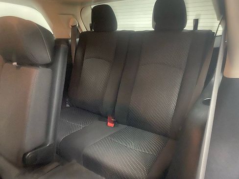Used 2018 Dodge Journey SE image 13