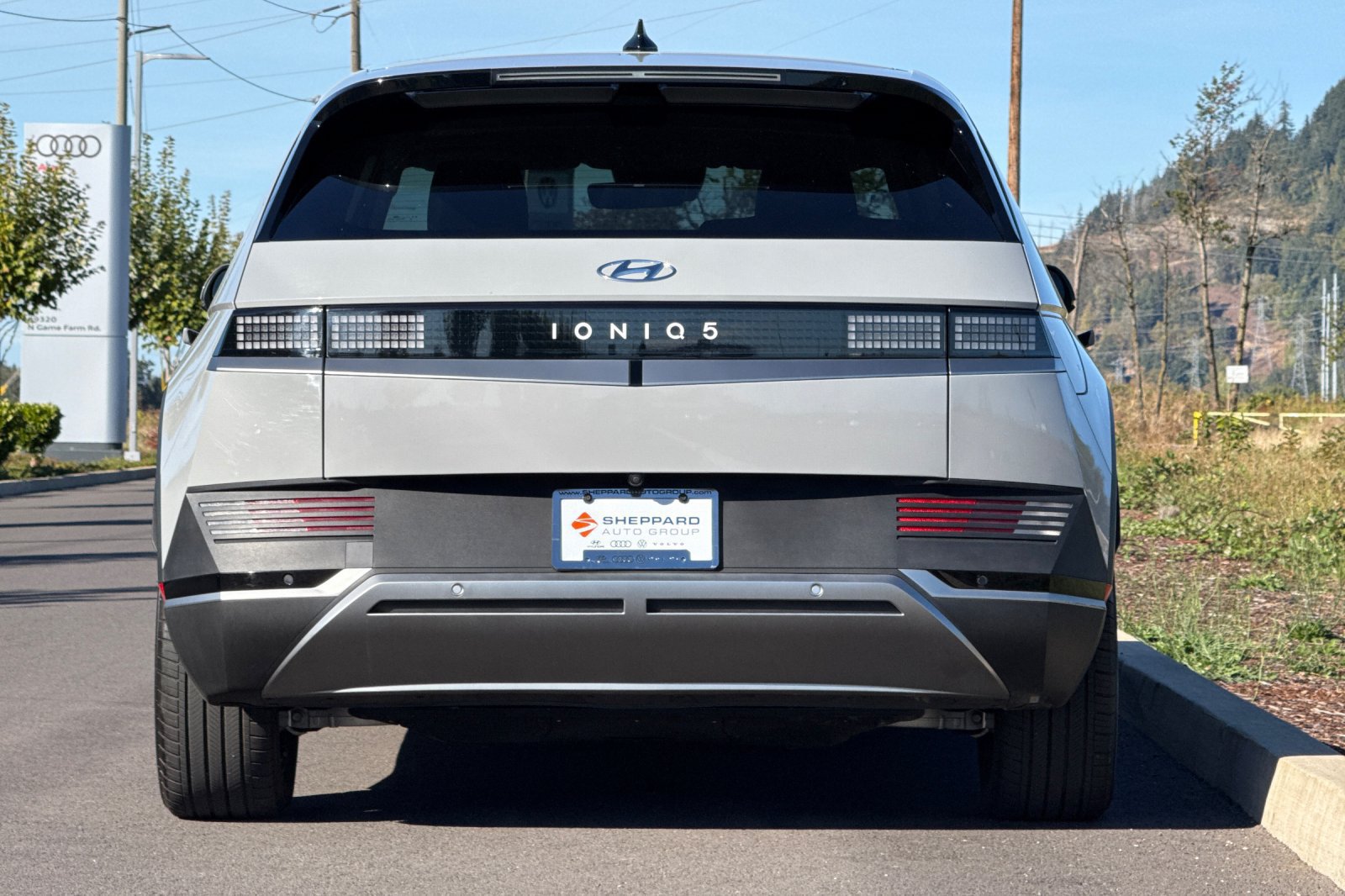 Used 2024 Hyundai Ioniq 5 SEL RWD image 4