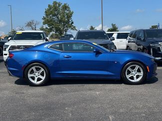 Used 2019 Chevrolet Camaro LT image 1