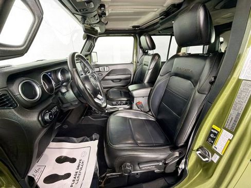 Used 2021 Jeep Wrangler Unlimited Sahara w/ Uconnect 4C Nav & Sound Group image 21