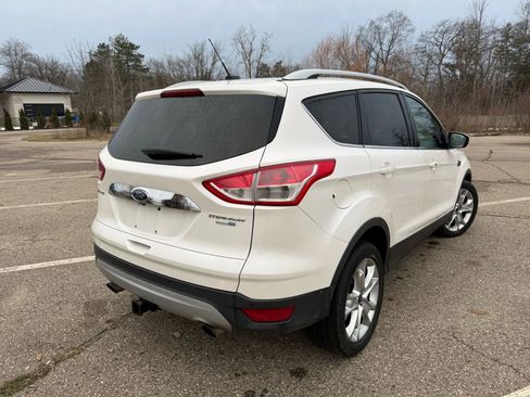 Used 2015 Ford Escape Titanium w/ Equipment Group 301A image 5