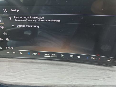 Used 2025 Audi Q5 Premium w/ Convenience Package AWD/4WD image 28
