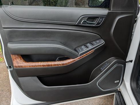 Used 2020 Chevrolet Tahoe Premier image 36