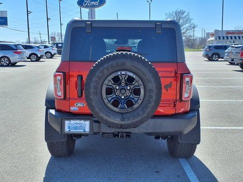 Certified 2023 Ford Bronco Wildtrak image 4