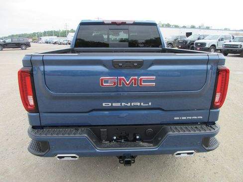 New 2026 GMC Sierra 1500 Denali w/ Denali Reserve Package AWD/4WD image 6