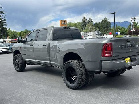 New 2026 RAM 3500 Laramie AWD/4WD image 5