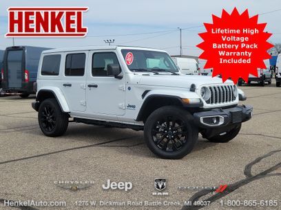 Used 2025 Jeep Wrangler Unlimited Sahara w/ Safety Group