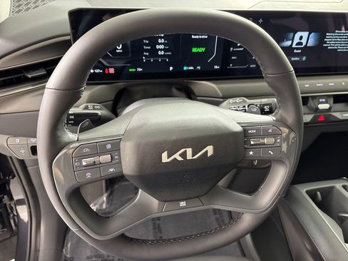New 2026 Kia EV9 Light RWD image 31
