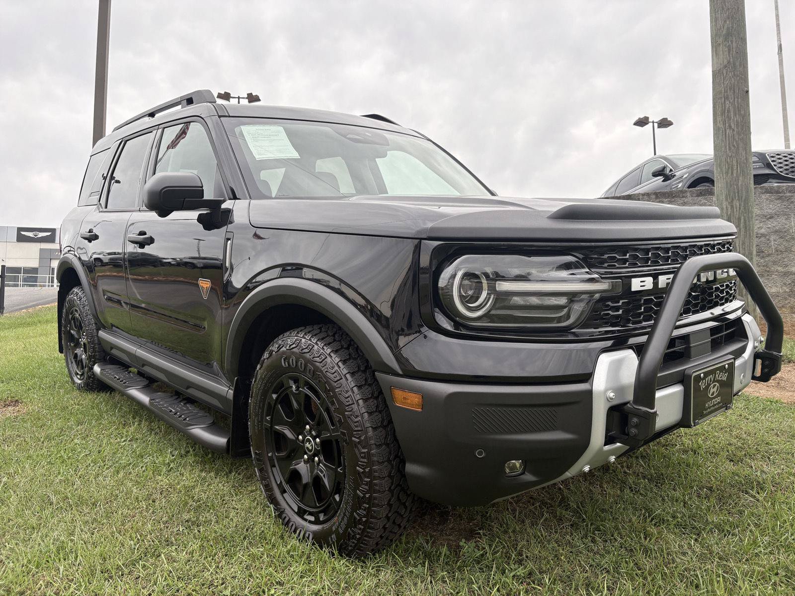 Used 2025 Ford Bronco Sport Badlands w/ Sasquatch Badlands Package AWD/4WD image 3