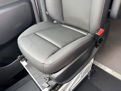 New 2025 Mercedes-Benz Sprinter 2500 image 25