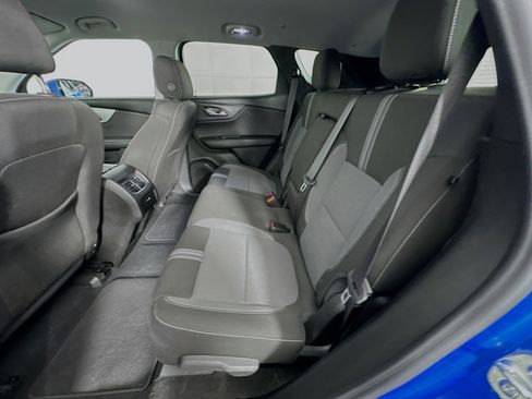 Used 2025 Chevrolet Blazer LT image 25
